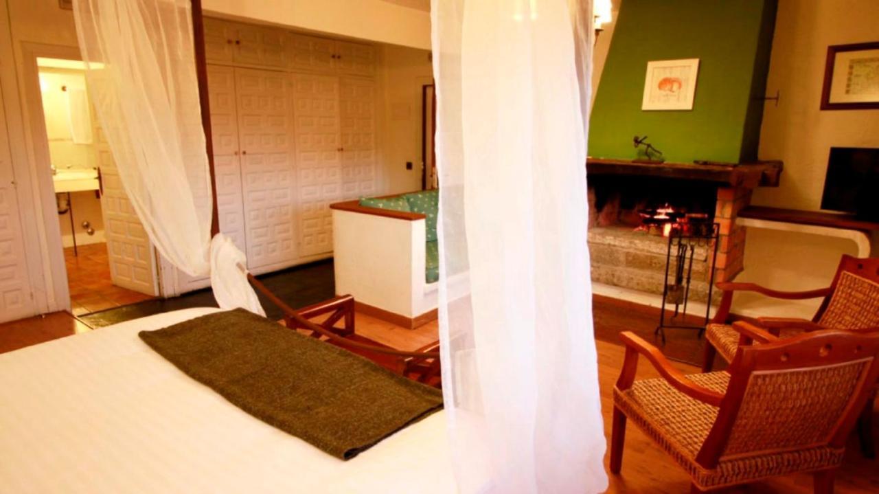 Casona De Navalmedio Hotell Cercedilla Exteriör bild
