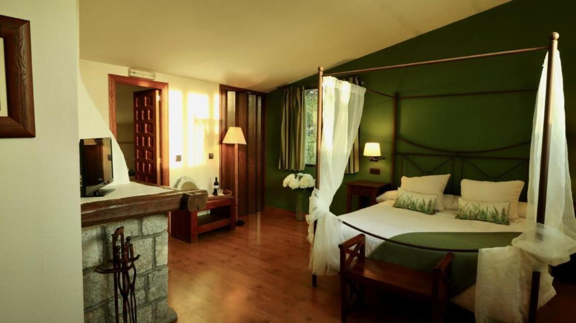 Casona De Navalmedio Hotell Cercedilla Rum bild
