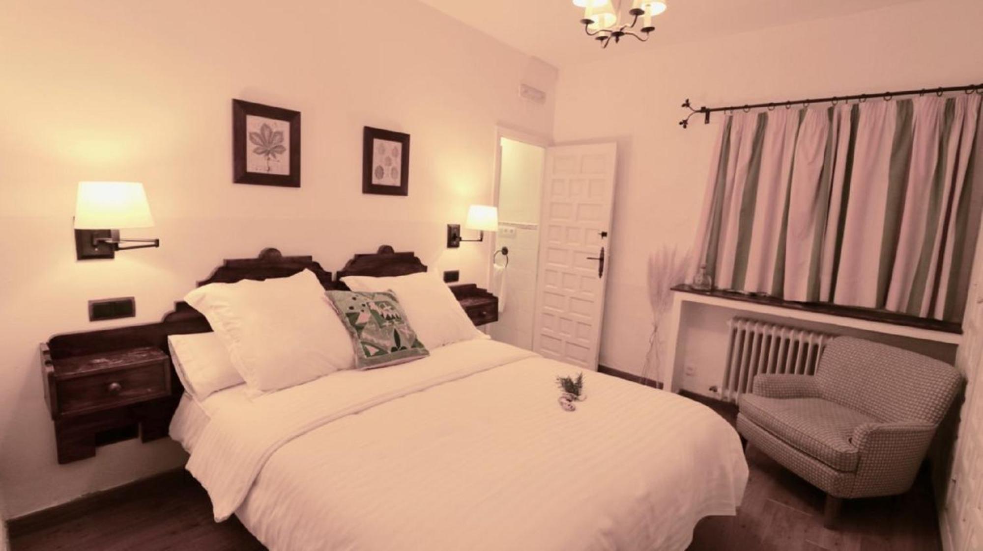 Casona De Navalmedio Hotell Cercedilla Rum bild